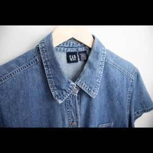 Vintage Gap Short Sleeve Denim Snap Button Down